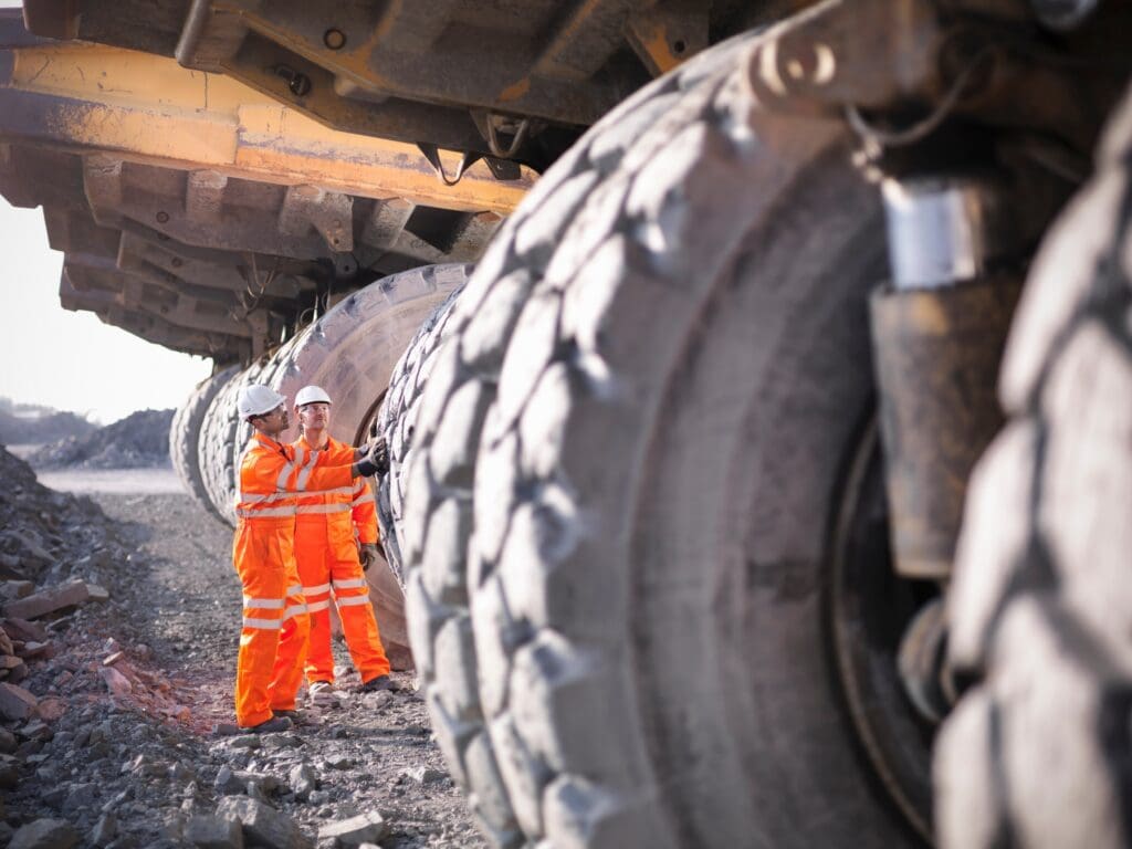 Inspecting the tyres