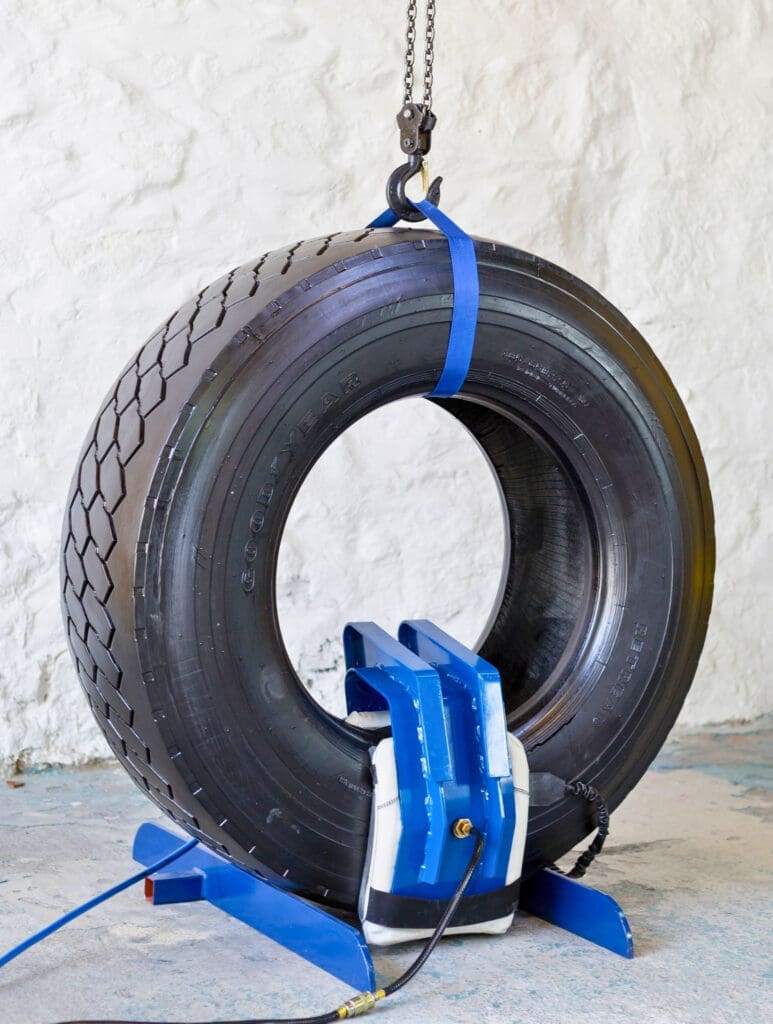 Monaflex SRS for sidewall repairs in truck tyres